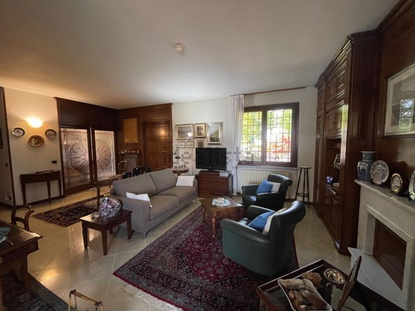 casa indipendente in vendita ad Alluvioni Piovera in zona Piovera