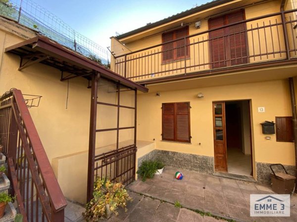 casa indipendente in vendita ad Alluvioni Piovera