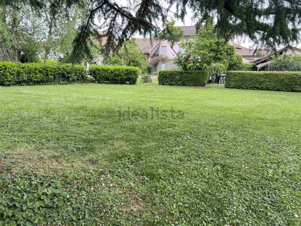 casa indipendente in vendita ad Alluvioni Piovera