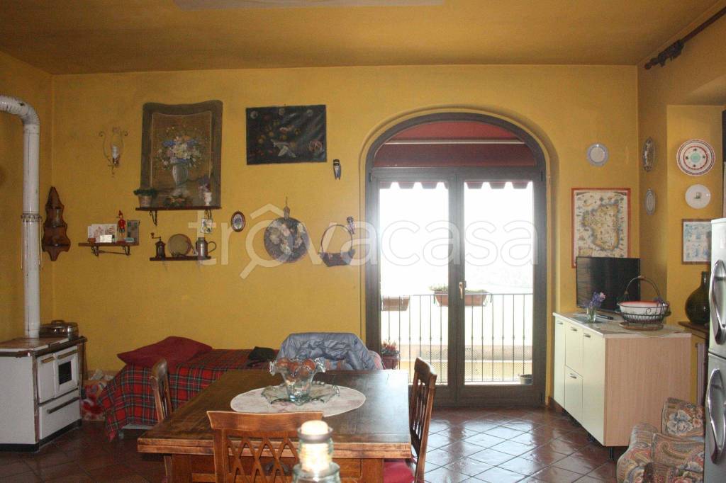 casa indipendente in vendita a Lu e Cuccaro Monferrato
