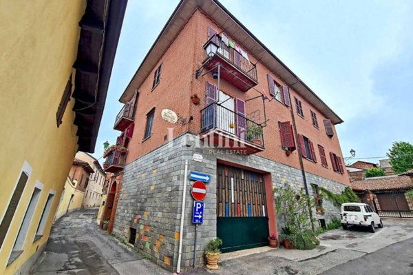 casa indipendente in vendita a Lu e Cuccaro Monferrato in zona Lu