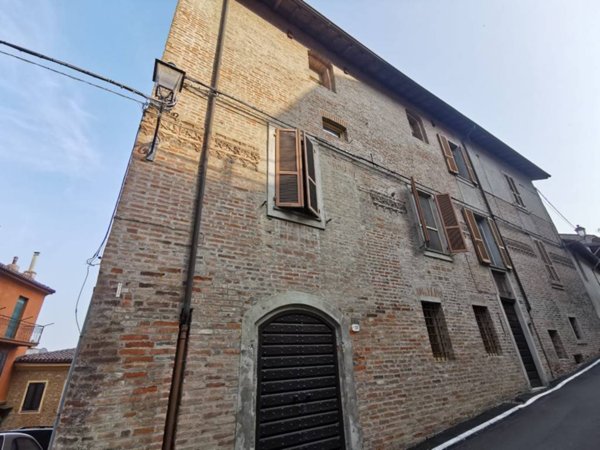 casa indipendente in vendita a Lu e Cuccaro Monferrato in zona Lu