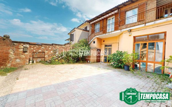 casa indipendente in vendita a Lu e Cuccaro Monferrato