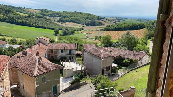 locale commerciale in vendita a Lu e Cuccaro Monferrato in zona Lu