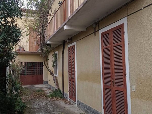 casa indipendente in vendita a Lu e Cuccaro Monferrato in zona Lu