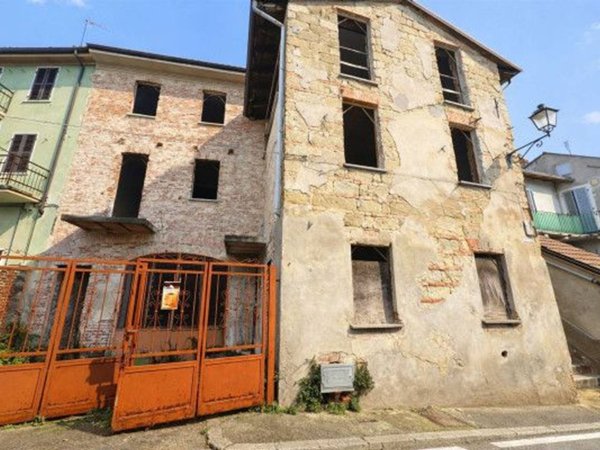 casa indipendente in vendita a Lu e Cuccaro Monferrato in zona Lu