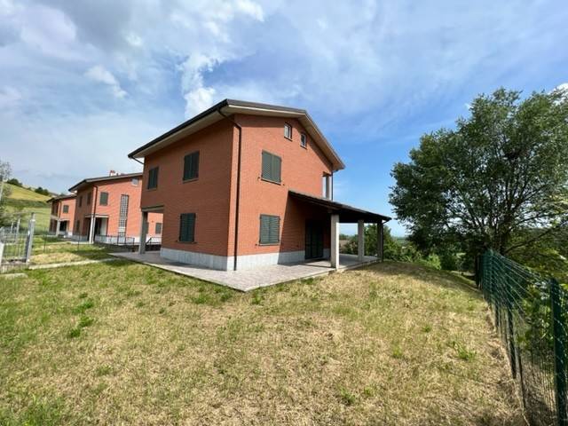 casa indipendente in vendita a Lu e Cuccaro Monferrato in zona Lu