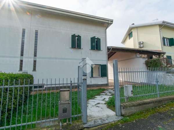 casa indipendente in vendita a Lu e Cuccaro Monferrato in zona Lu