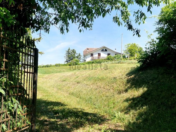 casa indipendente in vendita a Lu e Cuccaro Monferrato