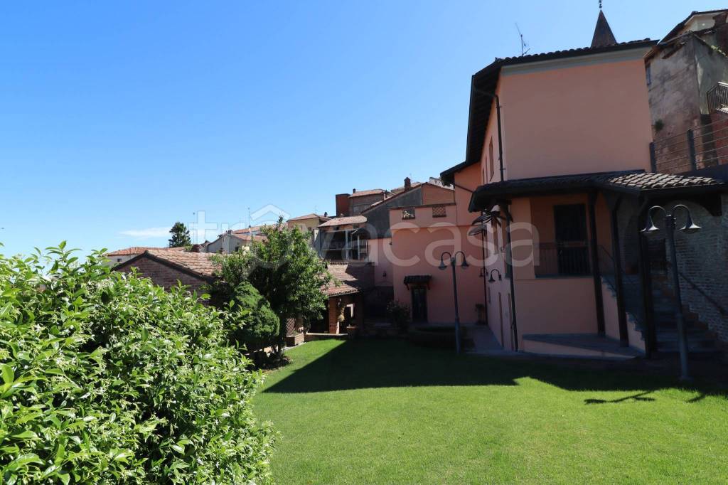 casa indipendente in vendita a Lu e Cuccaro Monferrato in zona Lu
