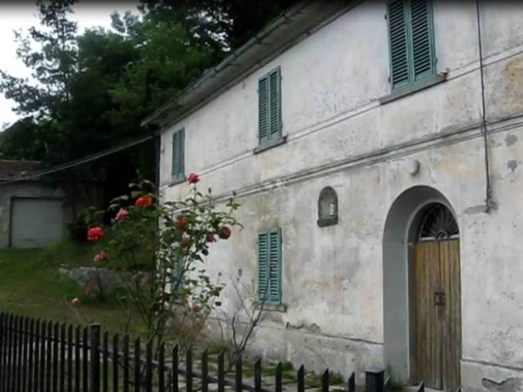 casa indipendente in vendita a Cantagallo in zona Migliana