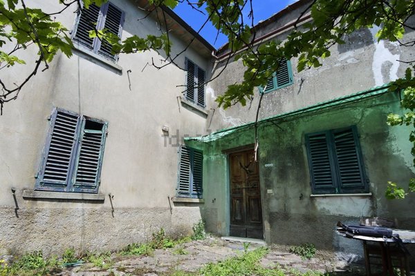 casa indipendente in vendita a Cantagallo in zona Migliana
