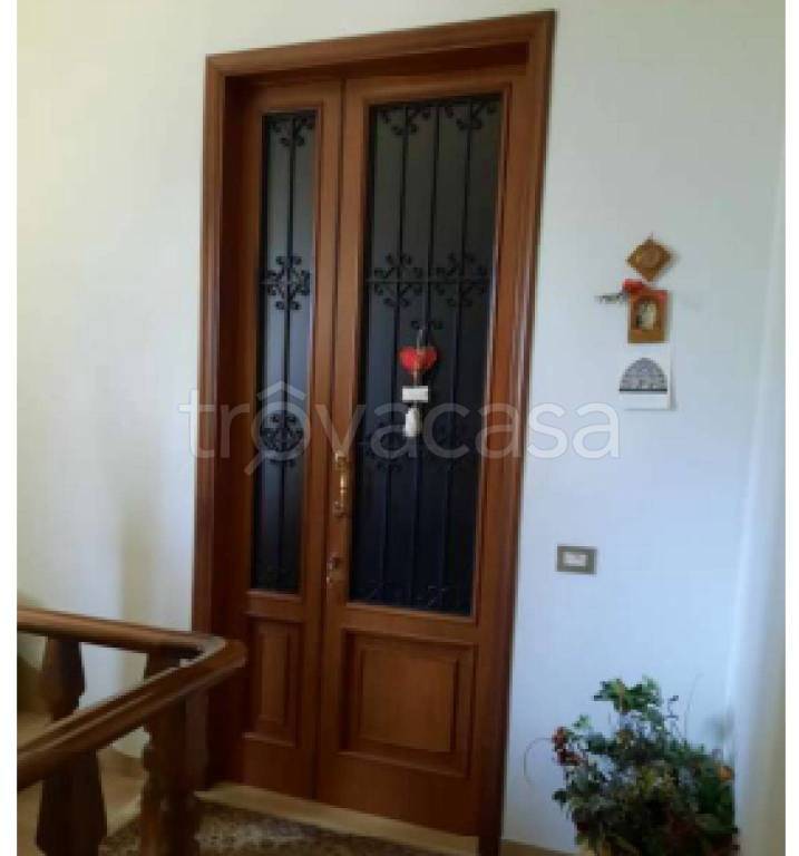 appartamento in vendita a Cantagallo in zona Carmignanello