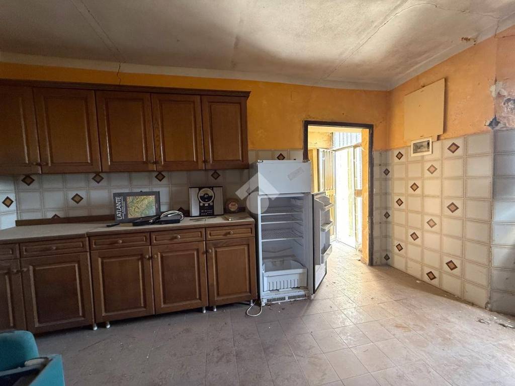 casa indipendente in vendita a Cantagallo in zona Migliana