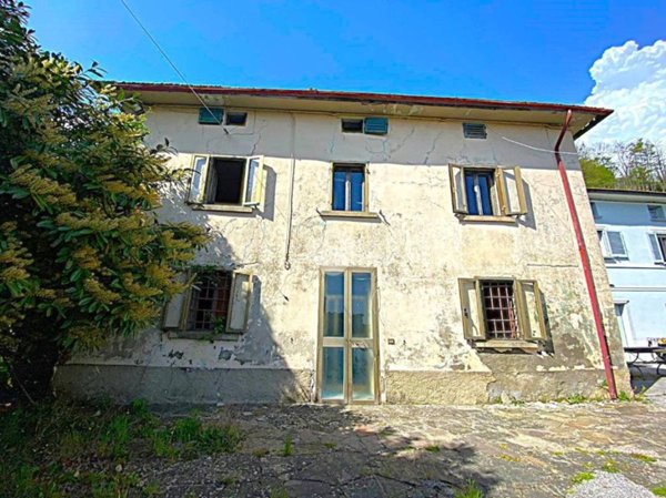 casa indipendente in vendita a Cantagallo in zona Migliana