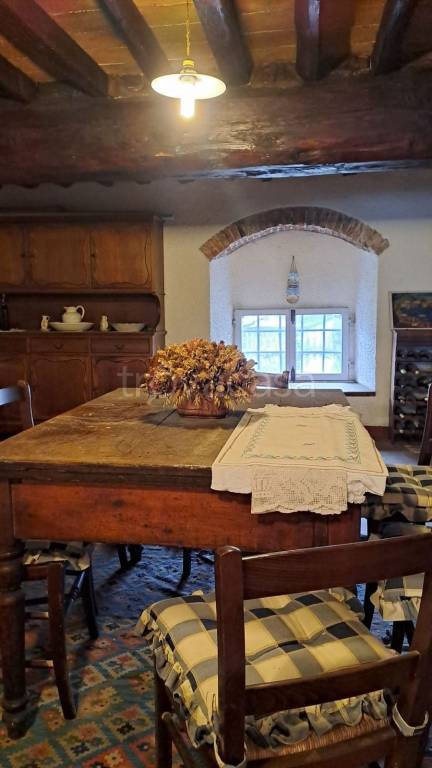 appartamento in vendita a Cantagallo in zona Usella