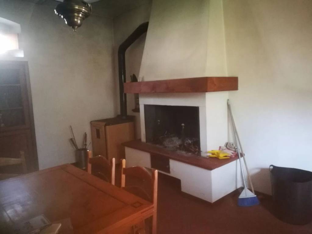 casa indipendente in vendita a Cantagallo in zona Il Fabbro