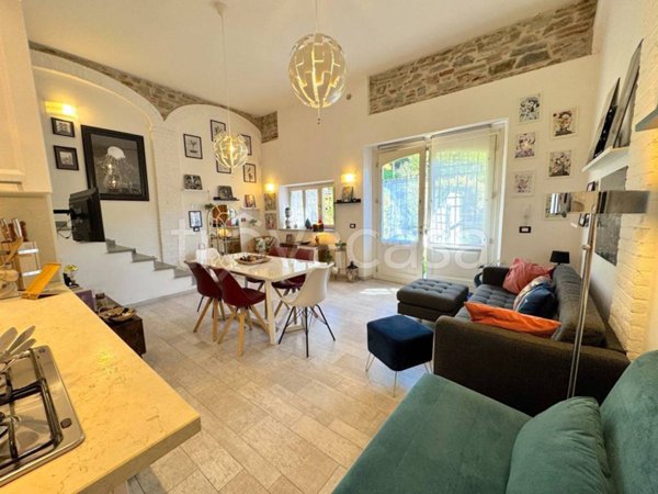 casa indipendente in vendita a Cantagallo in zona Usella