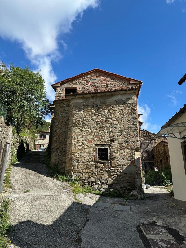 casale in vendita a Cantagallo in zona Migliana
