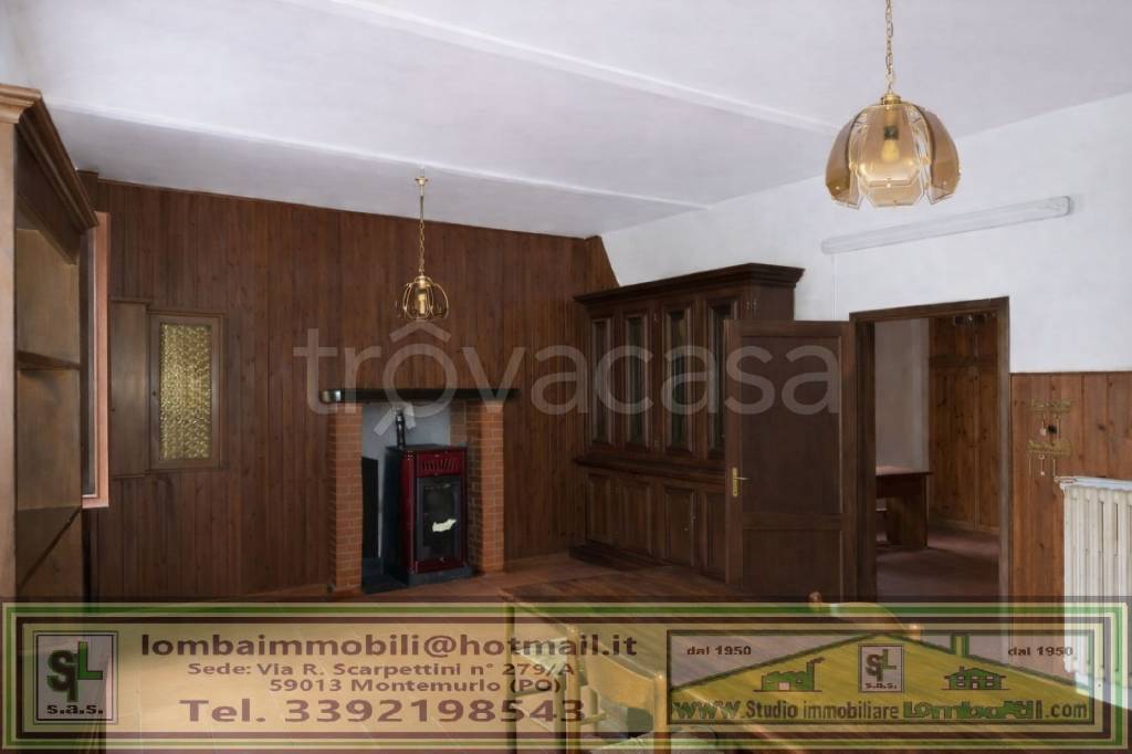 appartamento in vendita a Cantagallo in zona Carmignanello