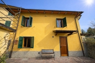 casa indipendente in vendita a Cantagallo