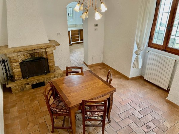 casa indipendente in vendita a Cantagallo in zona Usella