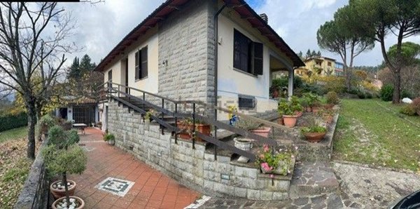 casa indipendente in vendita a Cantagallo