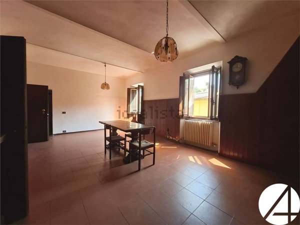 appartamento in vendita a Cantagallo in zona Carmignanello