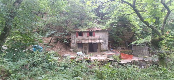 casale in vendita a Cantagallo in zona Migliana