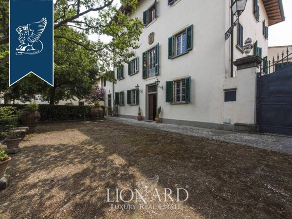 casa indipendente in vendita a Carmignano