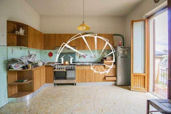 casa indipendente in vendita a Carmignano
