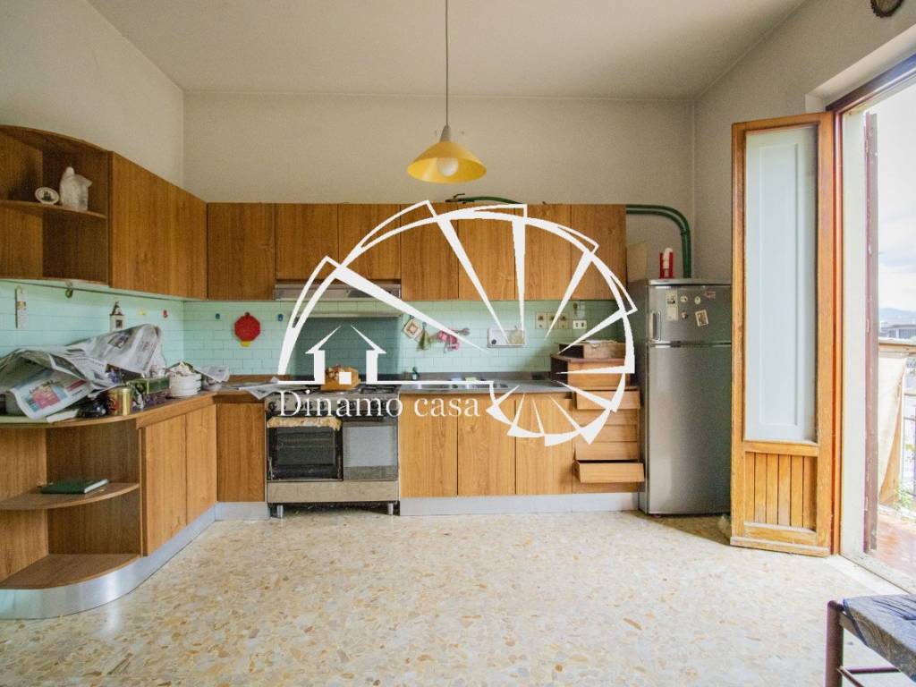casa indipendente in vendita a Carmignano