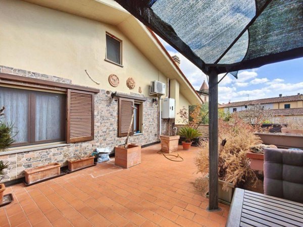 appartamento in vendita a Carmignano