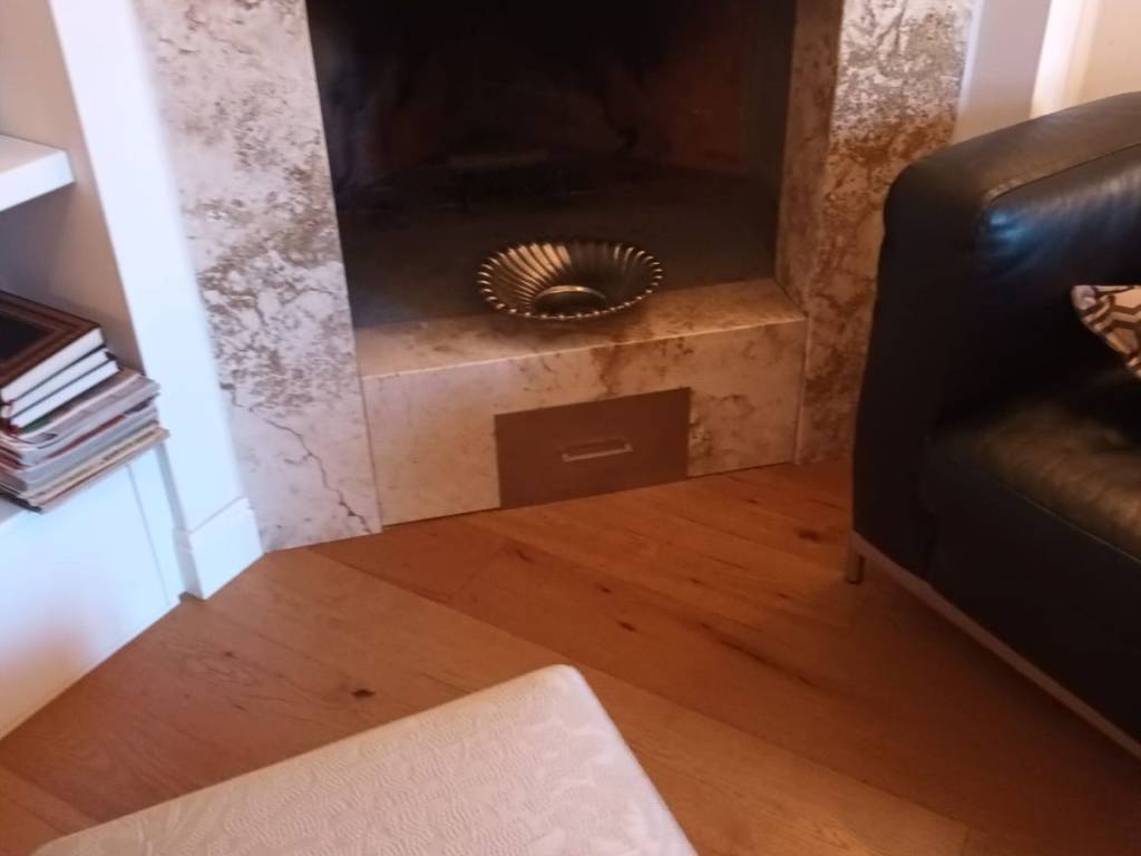 casa indipendente in vendita a Carmignano
