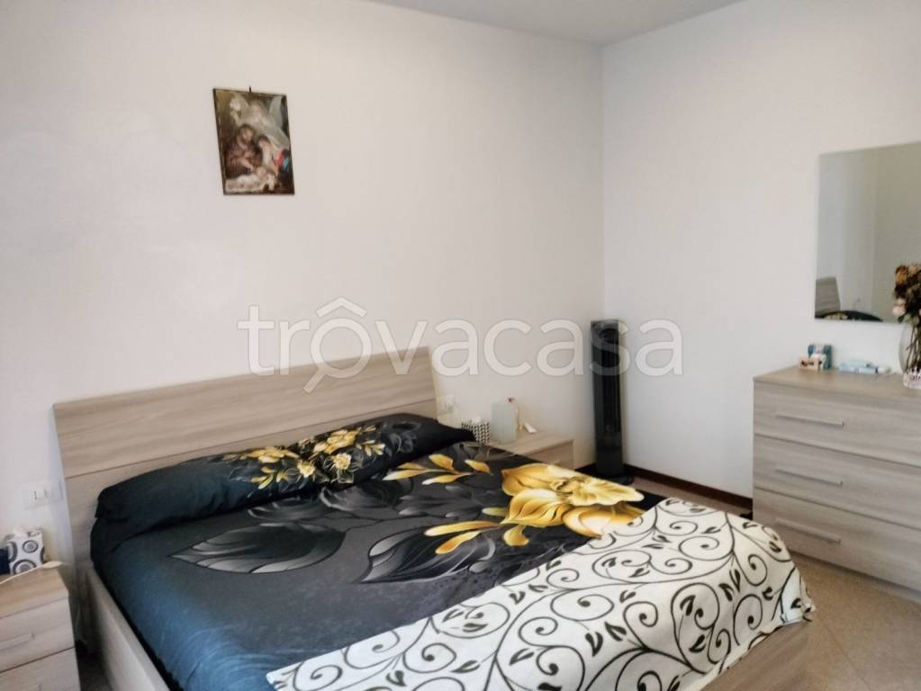 casa indipendente in vendita a Carmignano