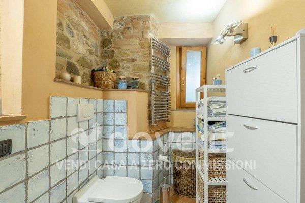casa indipendente in vendita a Carmignano