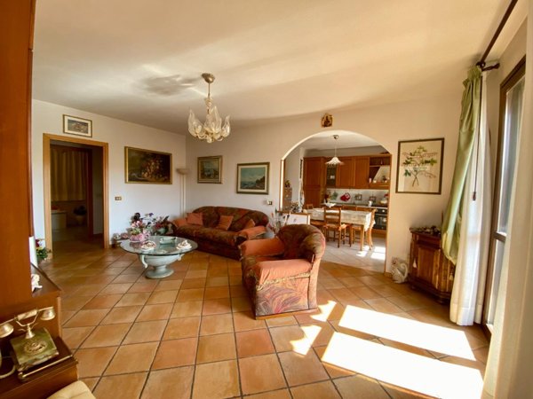 appartamento in vendita a Carmignano