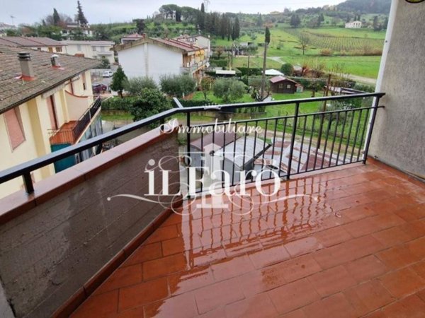 appartamento in vendita a Carmignano