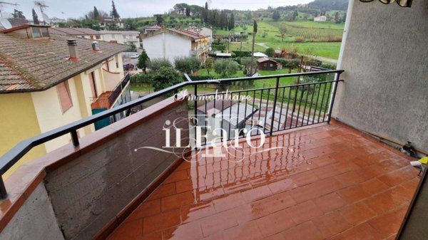 appartamento in vendita a Carmignano