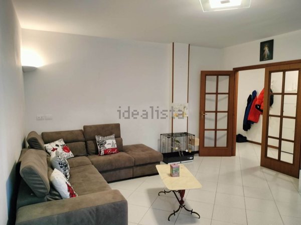 casa indipendente in vendita a Carmignano
