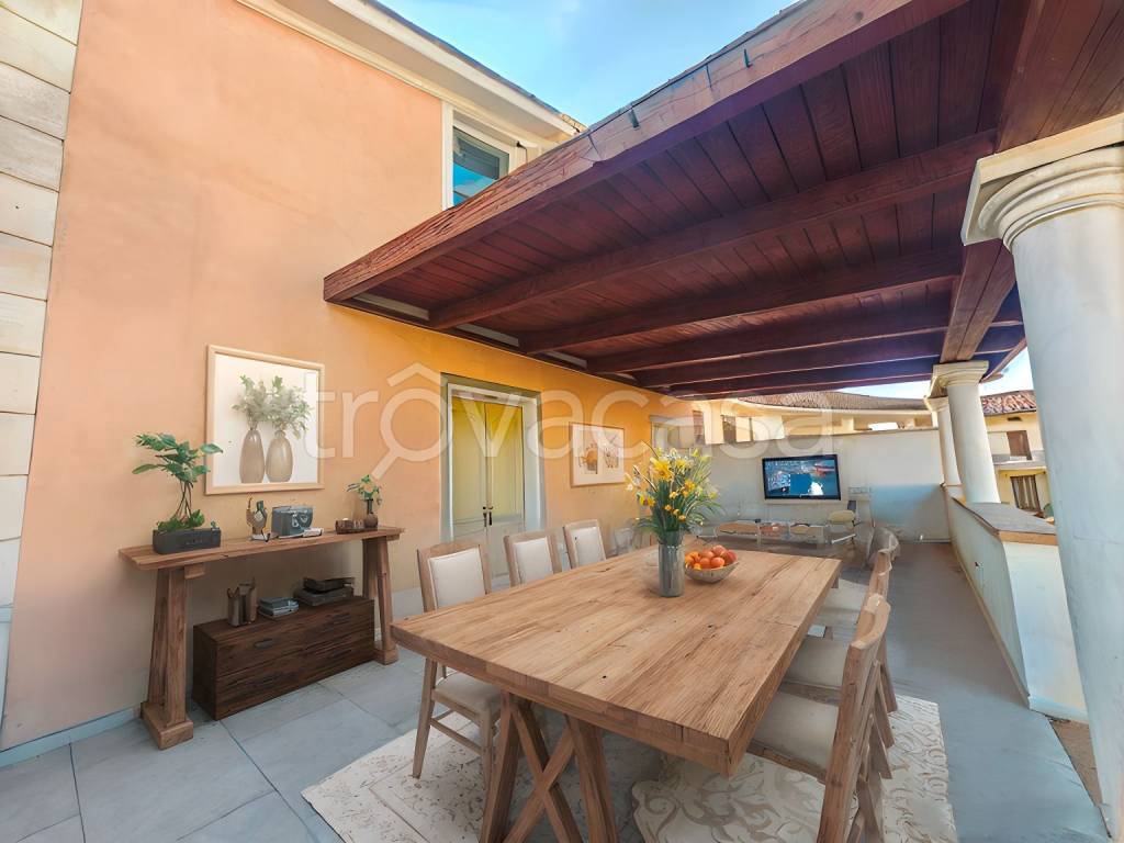 casa indipendente in vendita a Carmignano