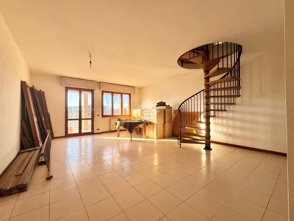 casa indipendente in vendita a Carmignano