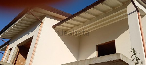 casa indipendente in vendita a Carmignano