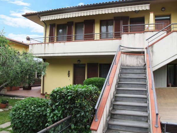 appartamento in vendita a Carmignano