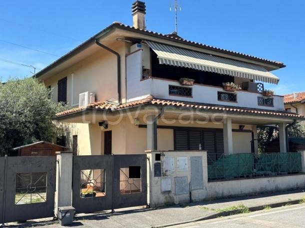 appartamento in vendita a Carmignano