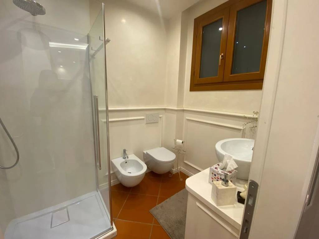 casa indipendente in vendita a Carmignano