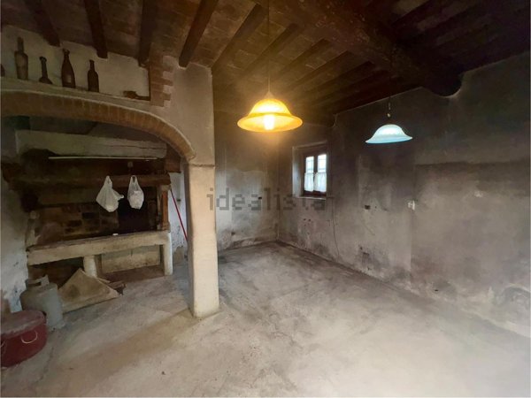 pentavano in vendita a Carmignano