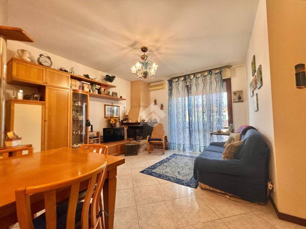 appartamento in vendita a Carmignano