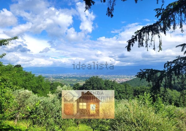 casale in vendita a Carmignano