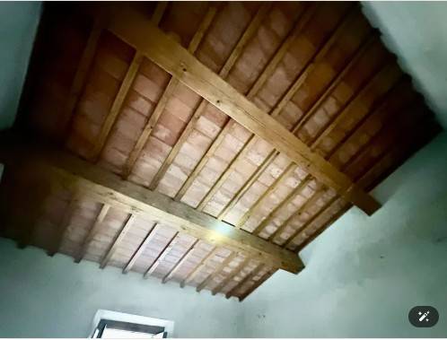 casa indipendente in vendita a Carmignano